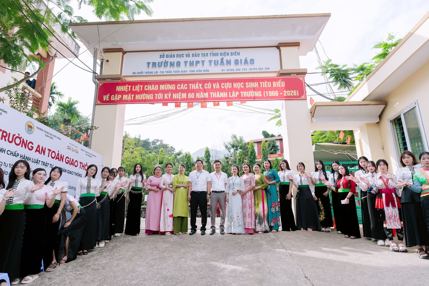 Trong không khí phấn khởi, tự hào chuẩn bị cho lễ kỷ niệm 60 năm thành lập trường THPT Tuần Giáo, chiều ngày 19/9/2026…