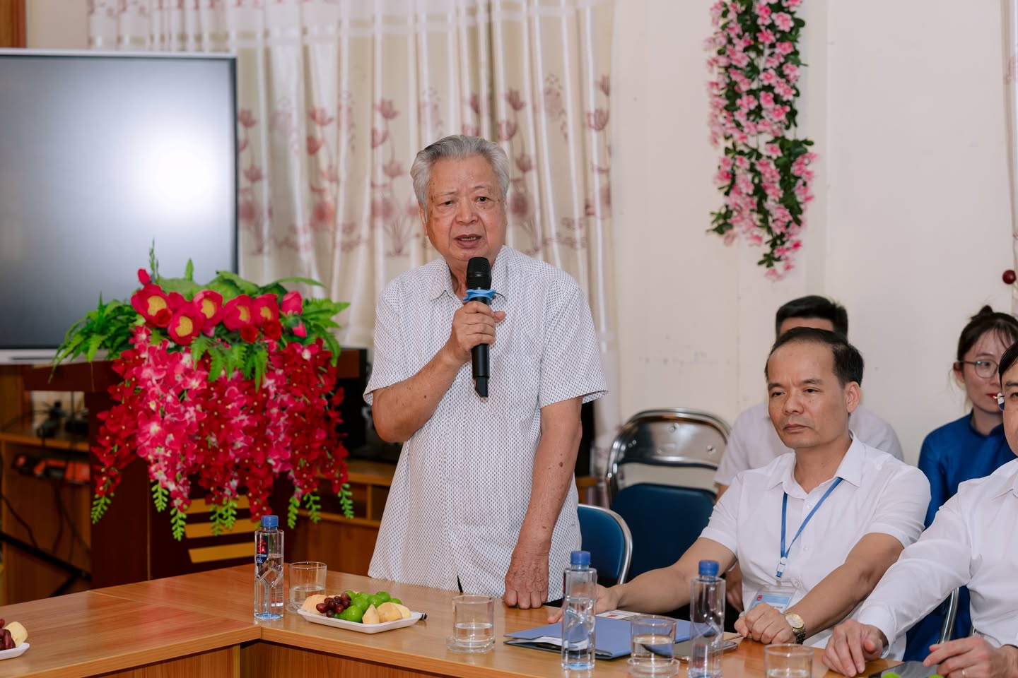 Trong không khí phấn khởi, tự hào chuẩn bị cho lễ kỷ niệm 60 năm thành lập trường THPT Tuần Giáo, chiều ngày 19/9/2026…