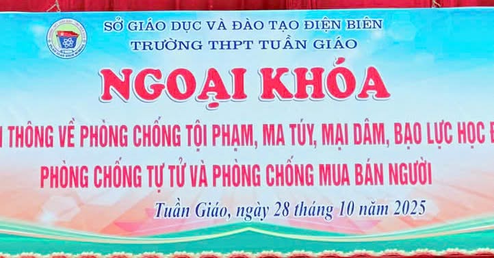 Ngoại khóa chủ đề: “Truyền thông về phòng chống tội phạm, ma túy, mại dâm, bạo lực học đường, phòng chống tự tử và…